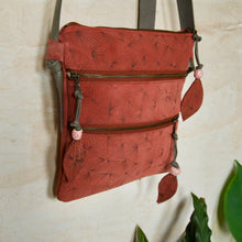 Load image into Gallery viewer, SUEDE SATCHEL - FAN PRINT