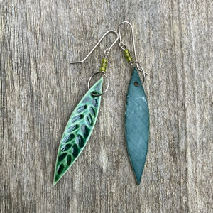 Long emerald green leaf
