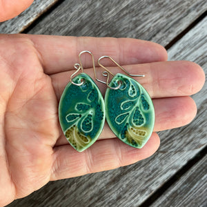Emerald green leaf earrings
