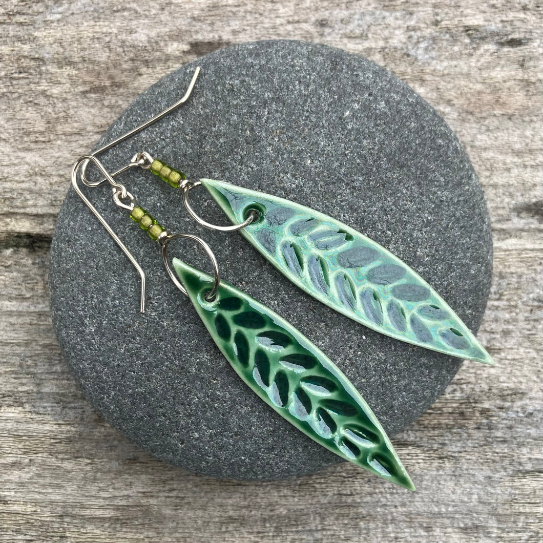 Long emerald green leaf