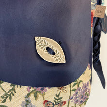 Load image into Gallery viewer, Large satchel handbag - wild garden print