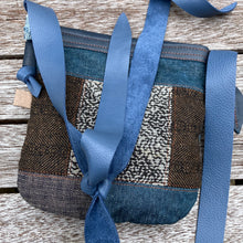 Load image into Gallery viewer, MEDIUM SATCHEL - blue