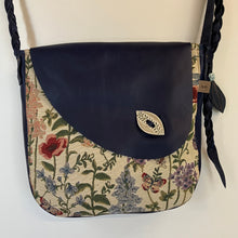 Load image into Gallery viewer, Large satchel handbag - wild garden print