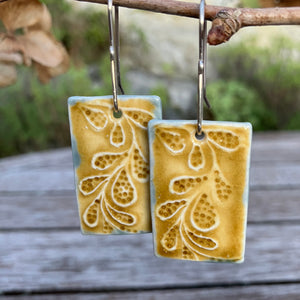 Floral rectangular drops